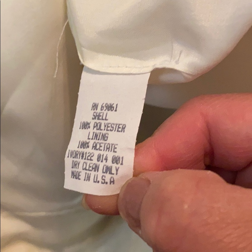 Hugo Buscati Collection Eggshell Color Pantsuit - image 6